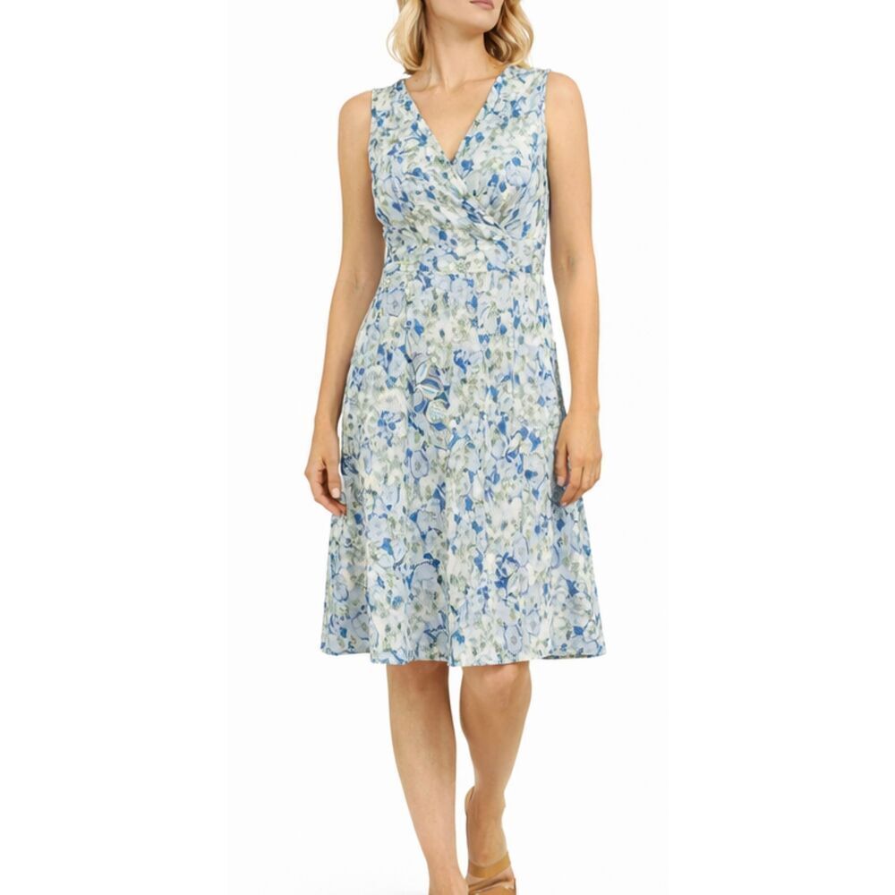 Vintage Loft 100% Silk blue floral ruffled vneck dress size 6
